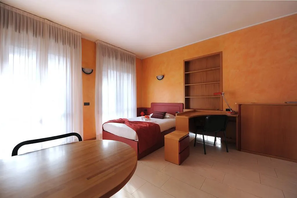 سستو سان جوفاني Cp Residence Hotel شقة فندقية سستو سان جوفاني