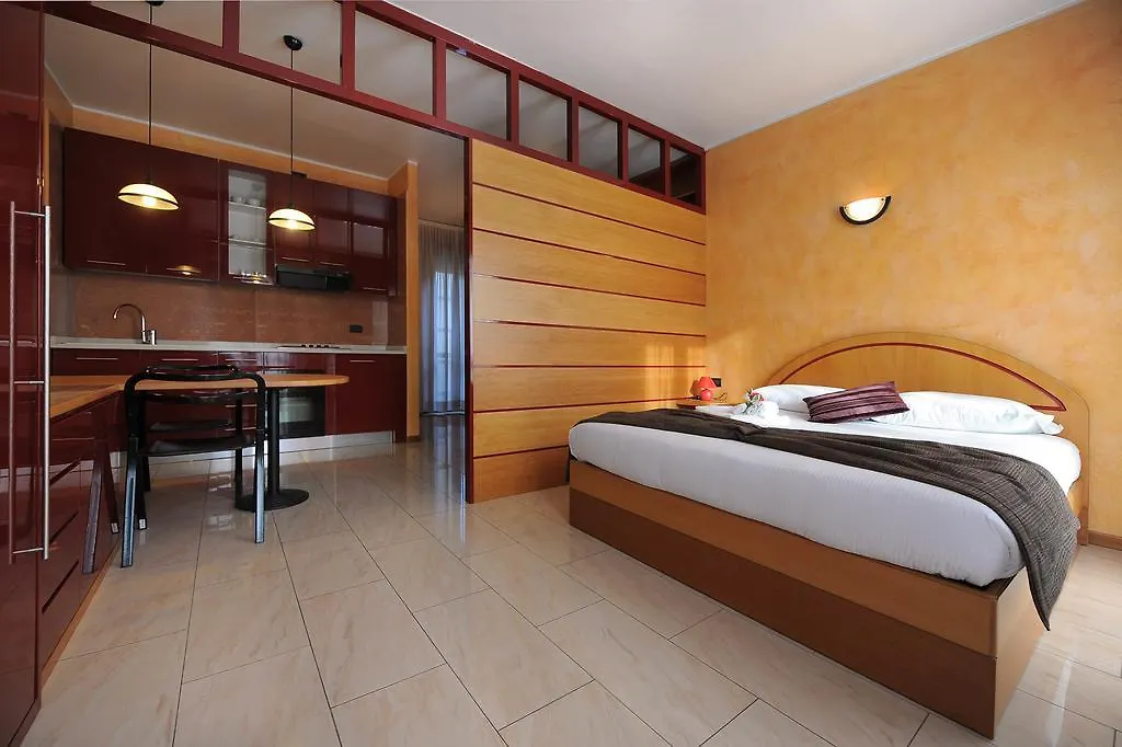 سستو سان جوفاني Cp Residence Hotel 3*, سستو سان جوفاني