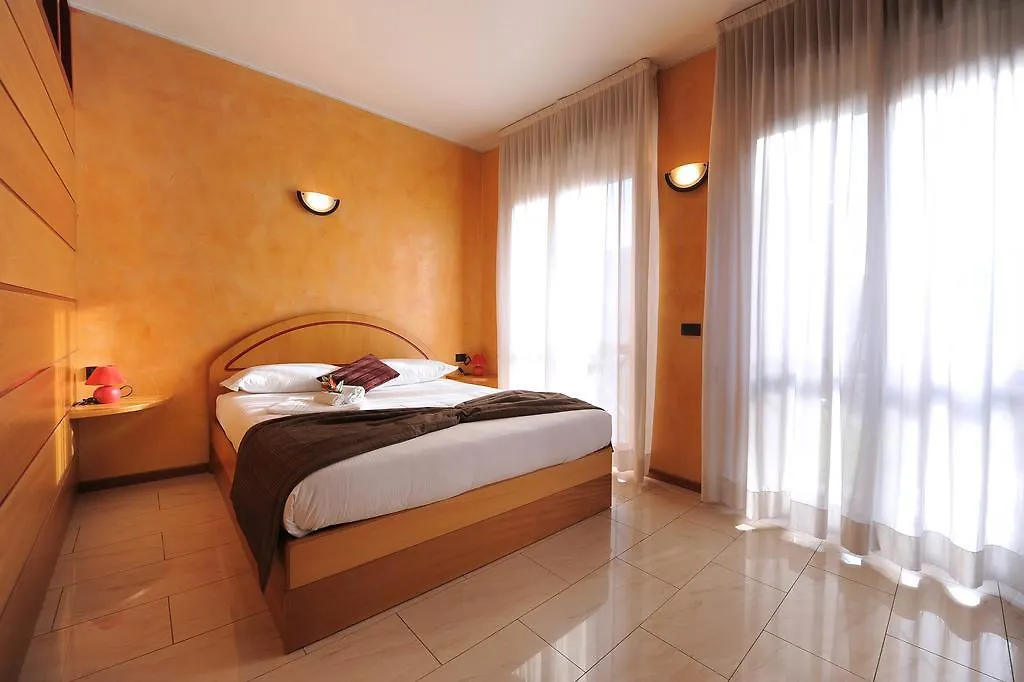 سستو سان جوفاني Cp Residence Hotel شقة فندقية